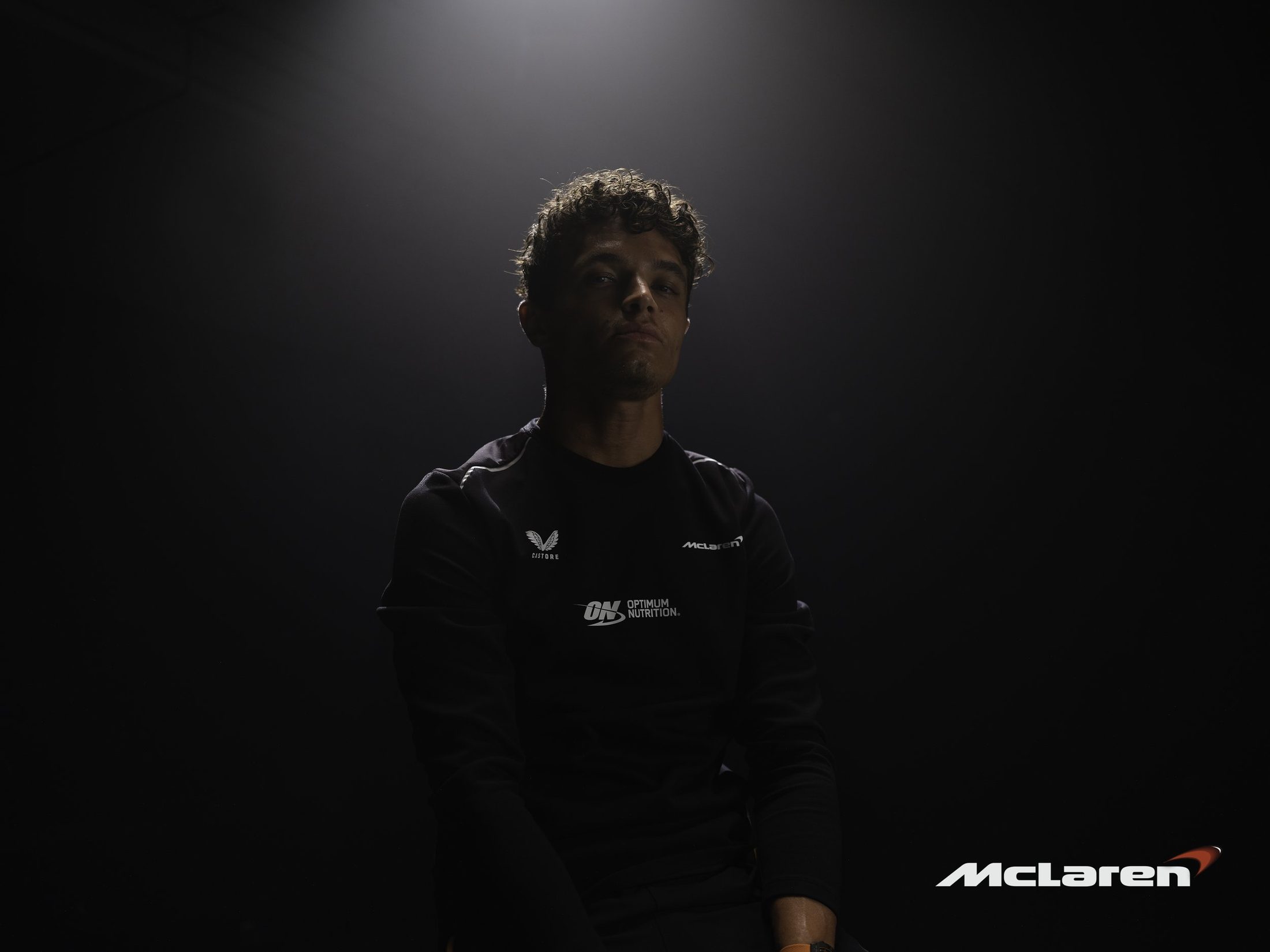 A driver in the dark, McLaren