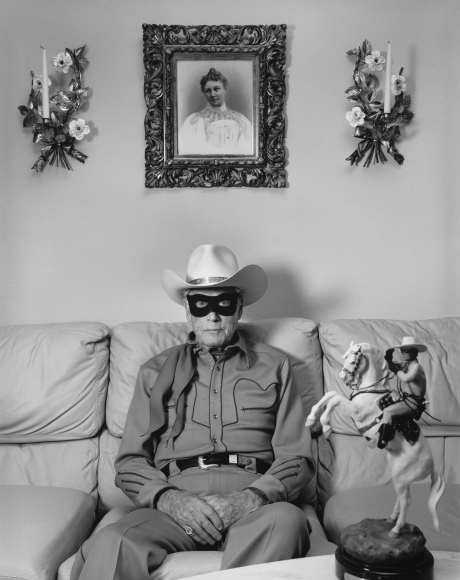 A child dressed as the Lone Ranger — photograph by Mary Ellen Mark